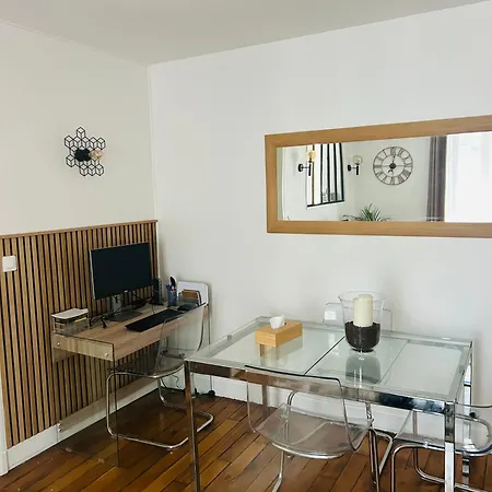 Renan - Paris Porte De Versailles Apartment *